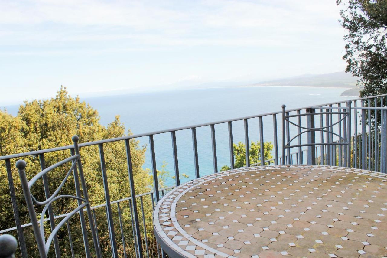 Castello Di Populonia Villa A Mare Екстер'єр фото
