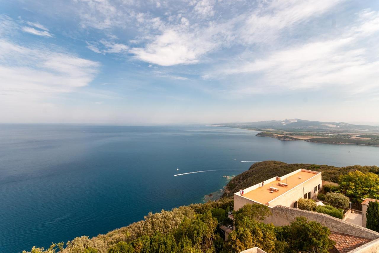 Castello Di Populonia Villa A Mare Екстер'єр фото