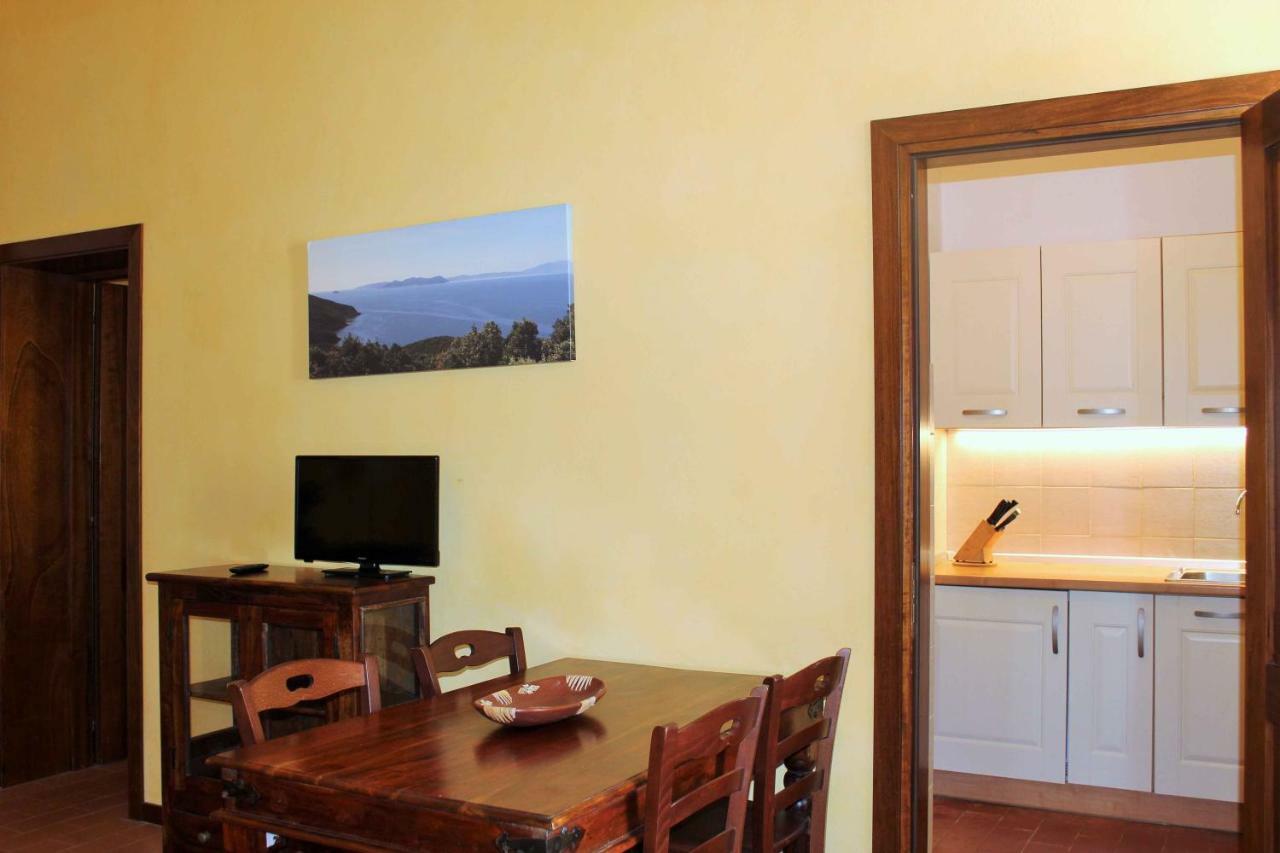 Castello Di Populonia Villa A Mare Екстер'єр фото