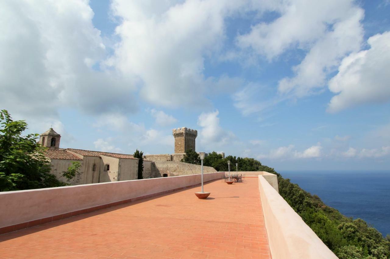 Castello Di Populonia Villa A Mare Екстер'єр фото