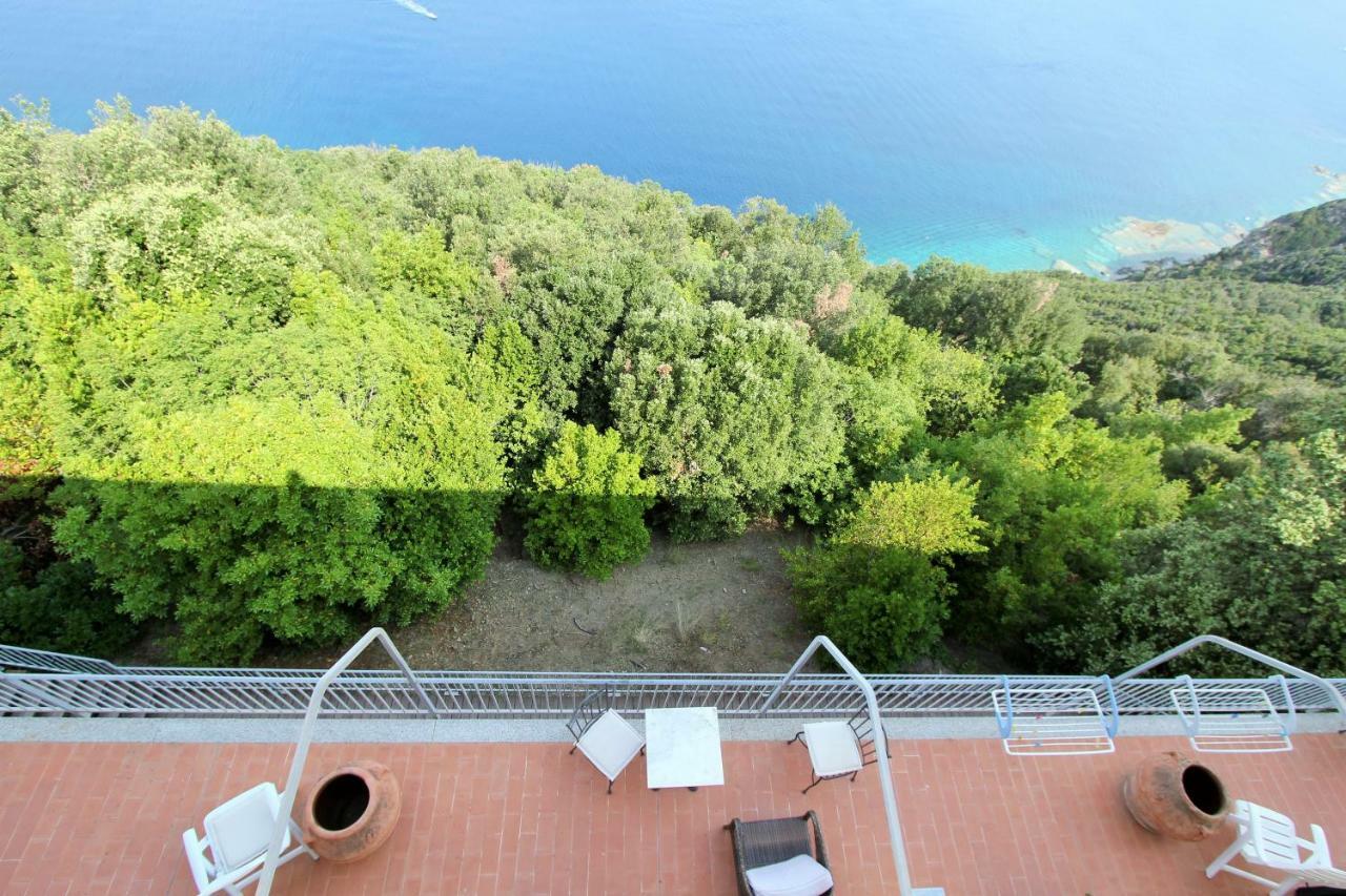 Castello Di Populonia Villa A Mare Екстер'єр фото